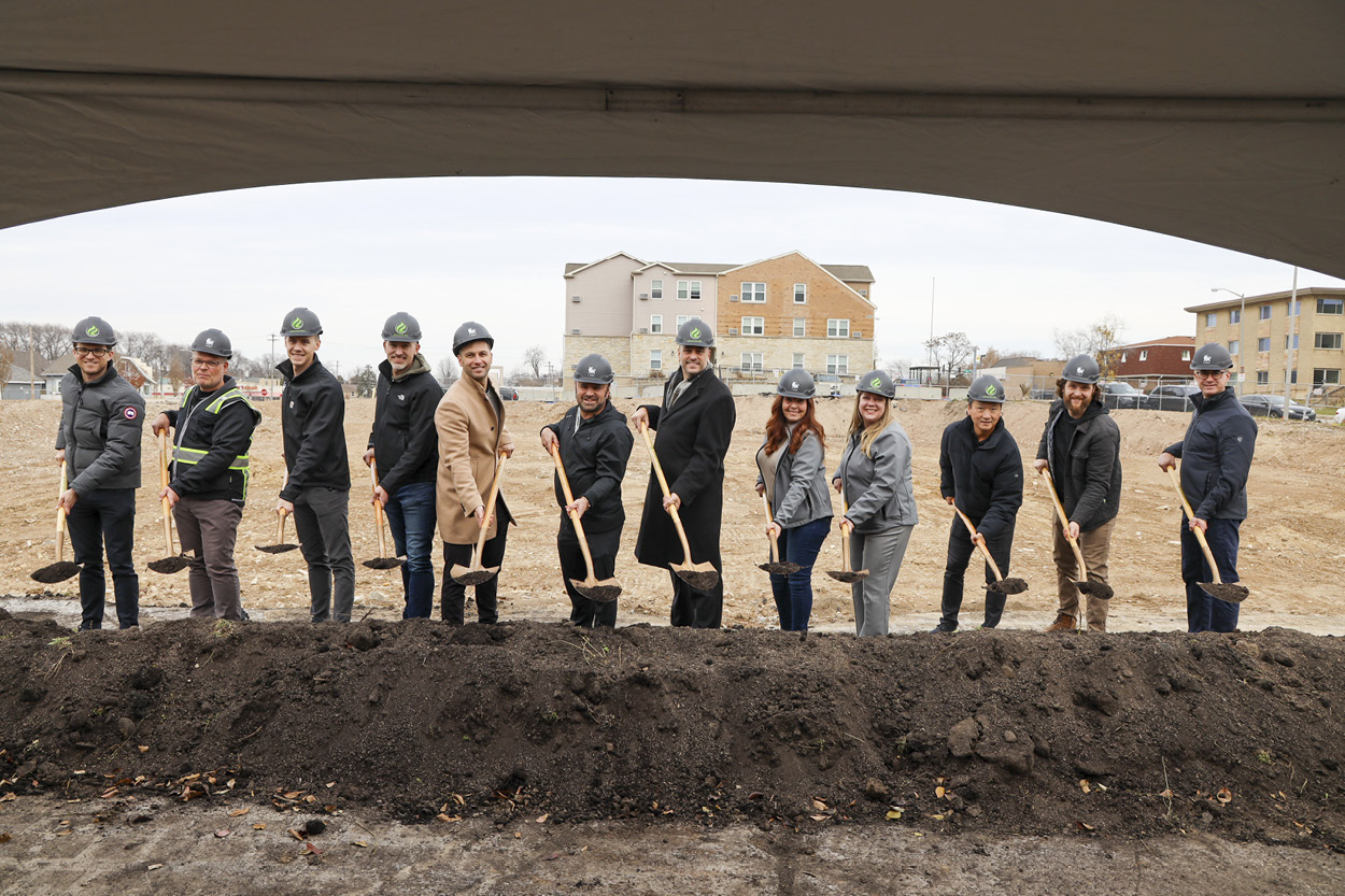 F Street Axis Apartments