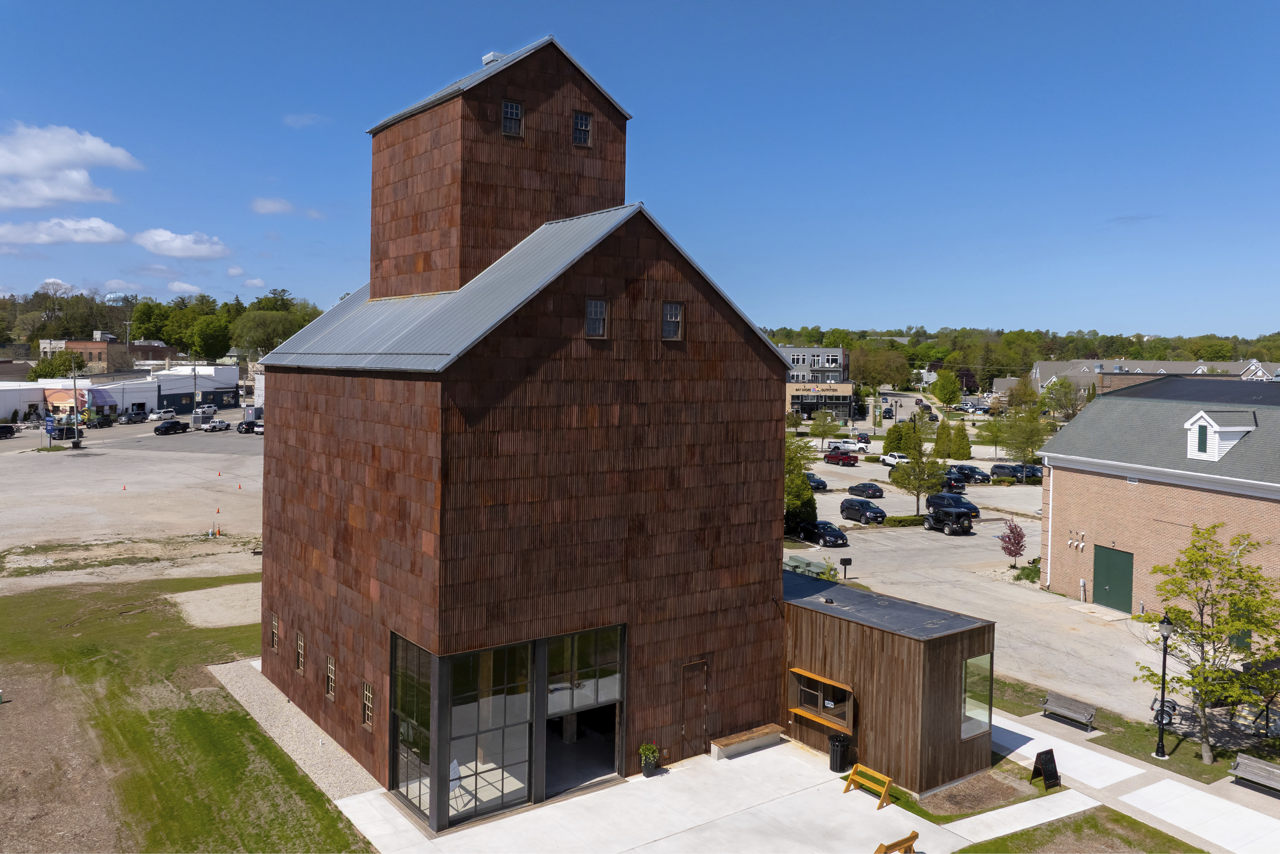 Door County Granary Hosts Photoshoot
